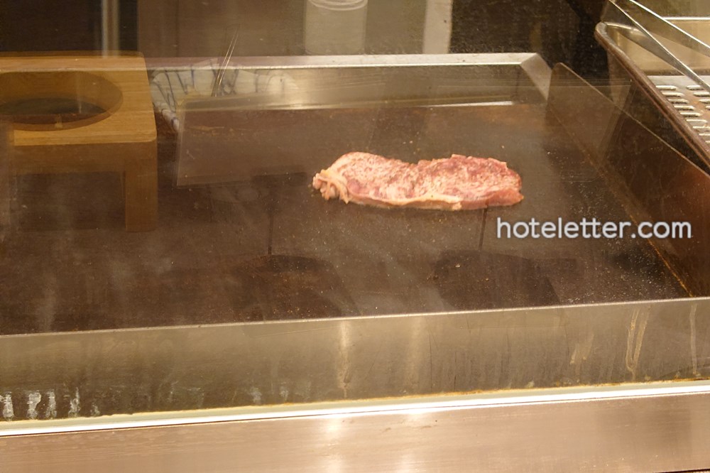 笹井ホテルの夕食ビュッフェ