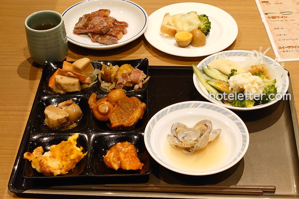 笹井ホテルの夕食ビュッフェ